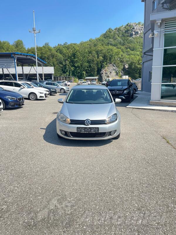 Volkswagen - Golf 6 - 1.6TDI Highline