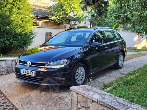 Volkswagen - Golf 7 - 1.6 TDI  DSG