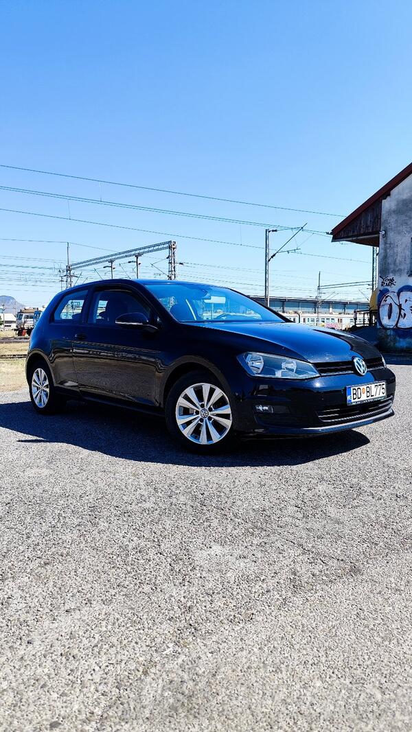 Volkswagen - Golf 7 - 1.6 tdi