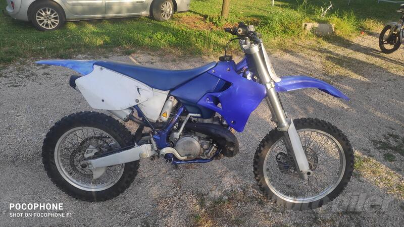 Yamaha - yz250