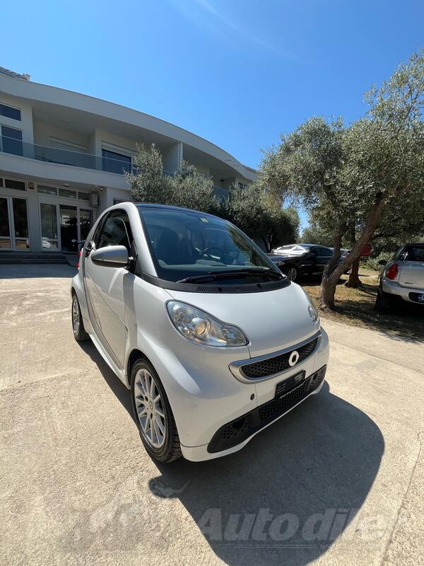 Smart - forTwo - 1.0 mhd 2013