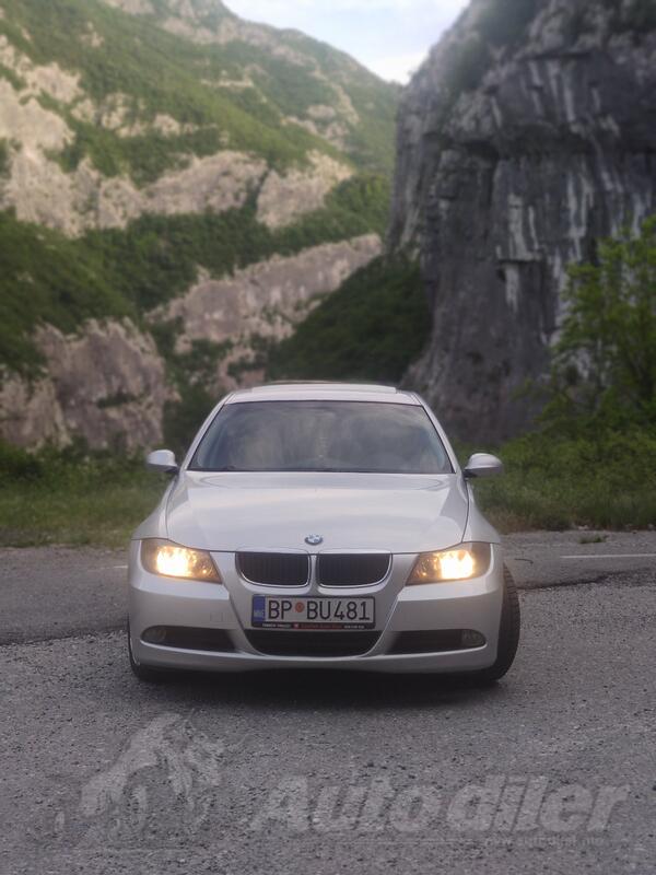 BMW - 320 - 2.0