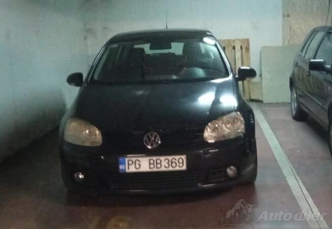 Volkswagen - Golf 5 - 2.0