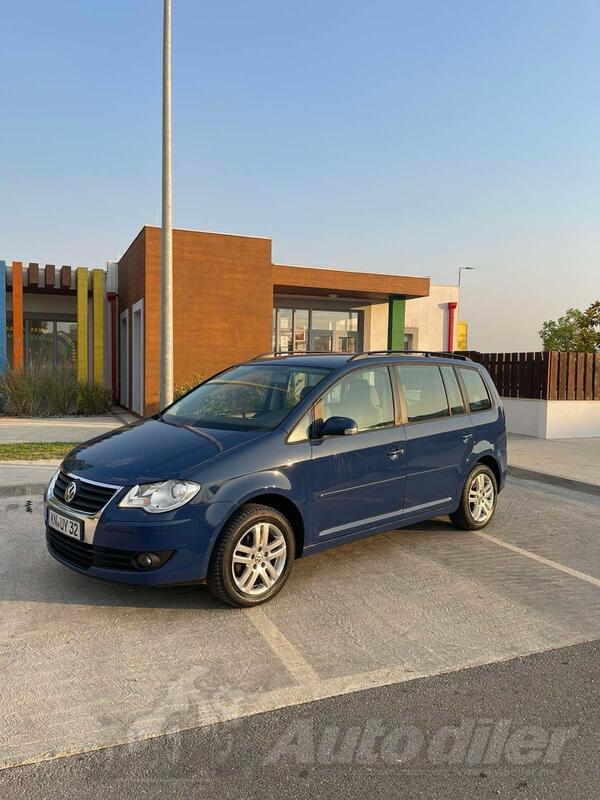 Volkswagen - Touran - 1.9 TDI