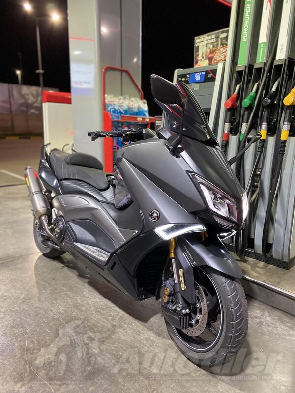 Yamaha - TMAX IRONMAX