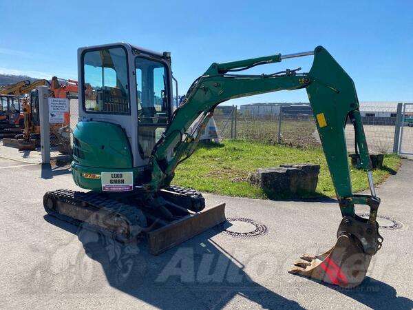 New Holland - E27 2 C/ Mini bager Guseničar