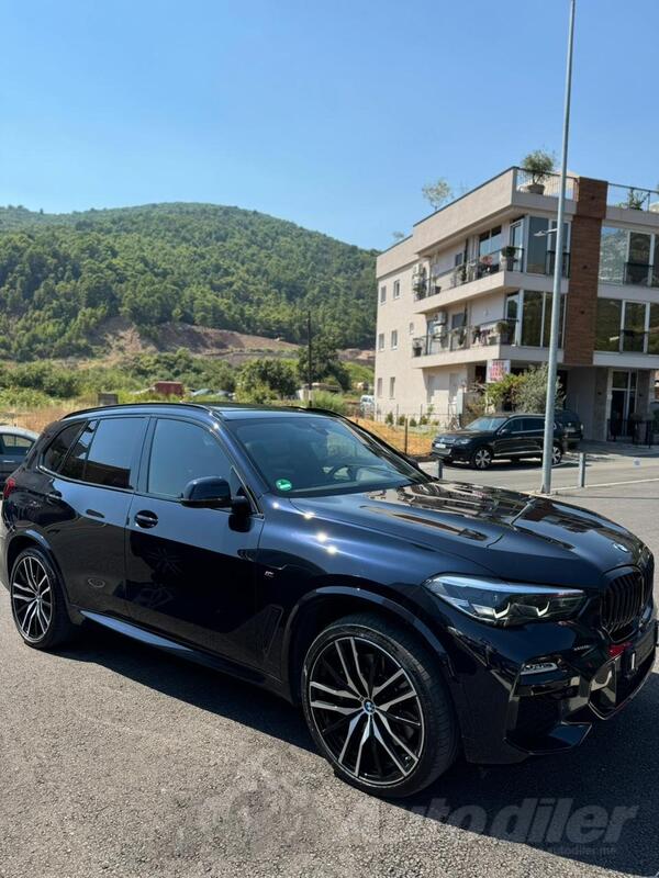 BMW - X5 - M pack. 3.0 Xdrive