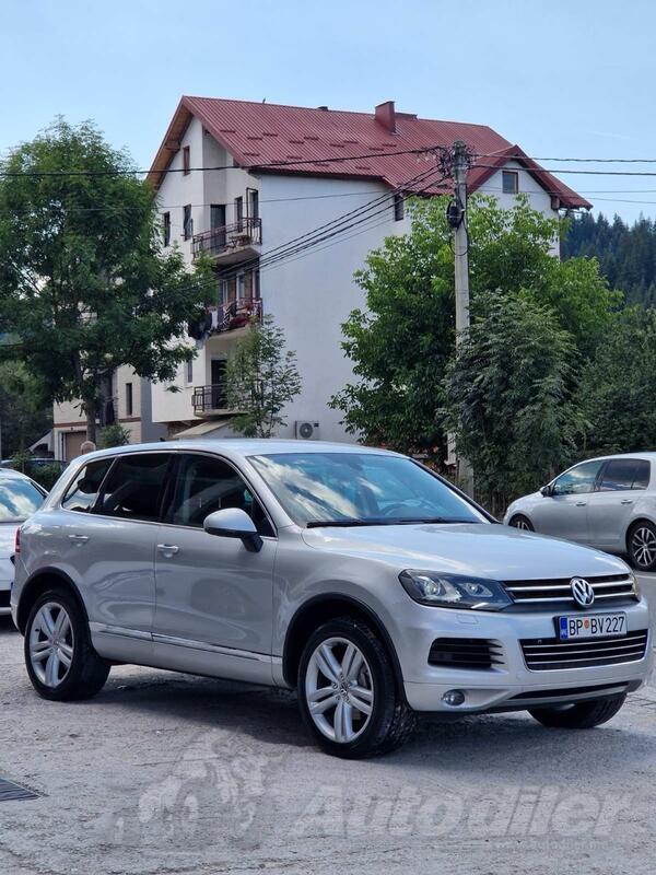 Volkswagen - Touareg - 3.0 tdi