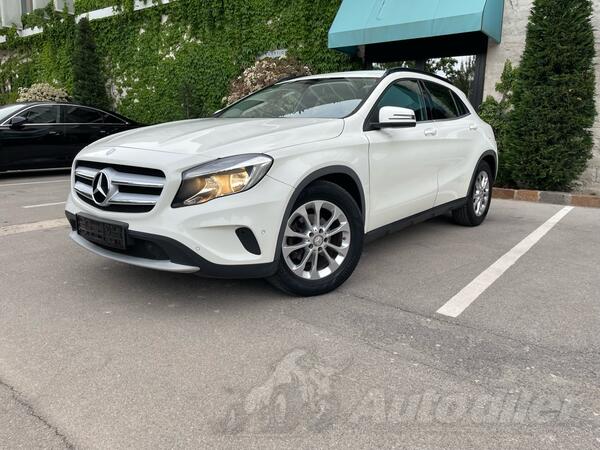 Mercedes Benz - GLA 180 - CDI