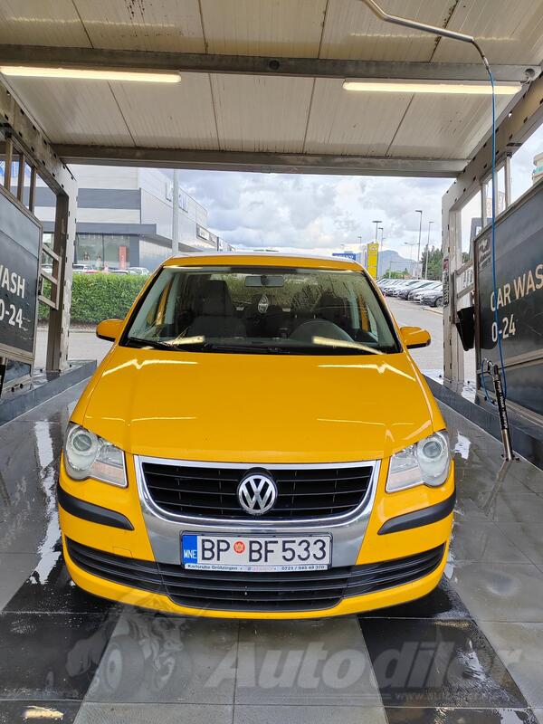 Volkswagen - Touran - 1.9 TDI