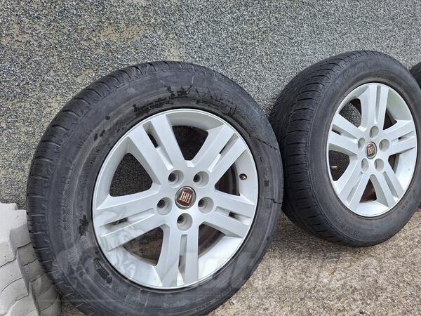 Fabričke rims and Barum tires