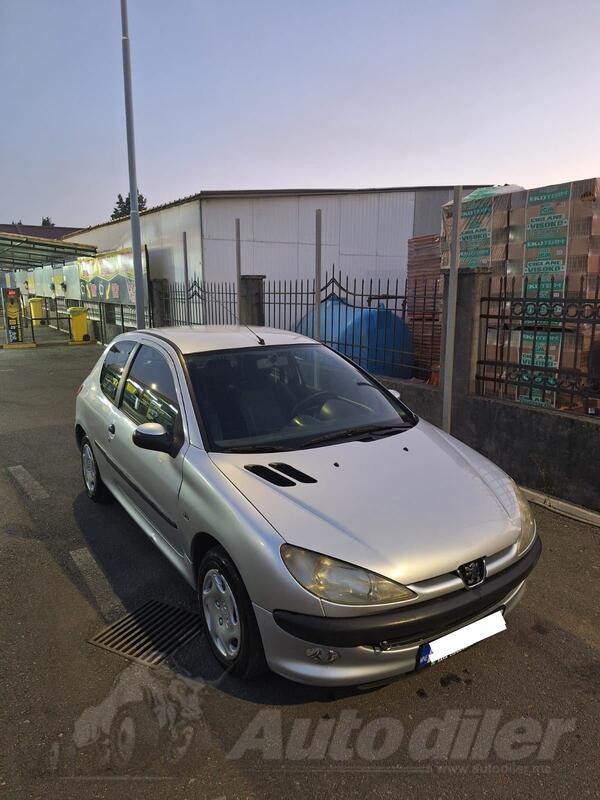 Peugeot - 206 - 1.4 HDi