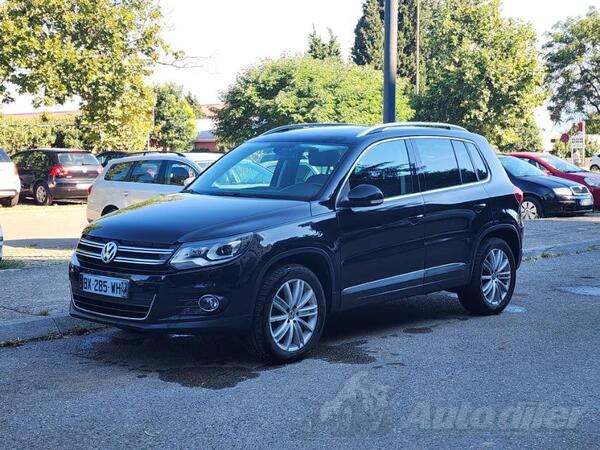 Volkswagen - Tiguan - 2.0 tdi