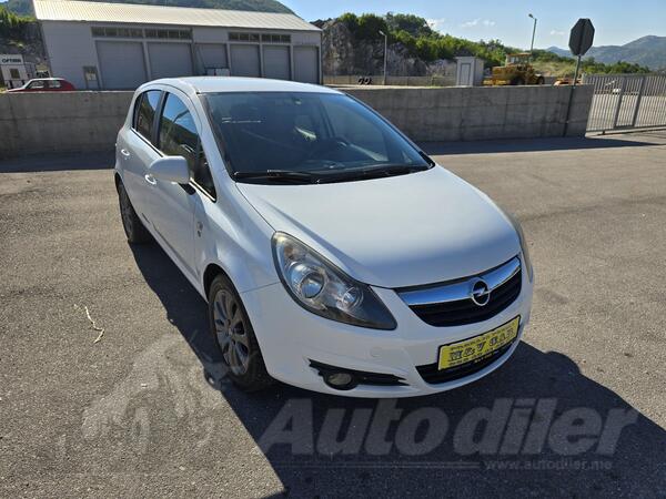 Opel - Corsa - 1.3 CDTI 55kw