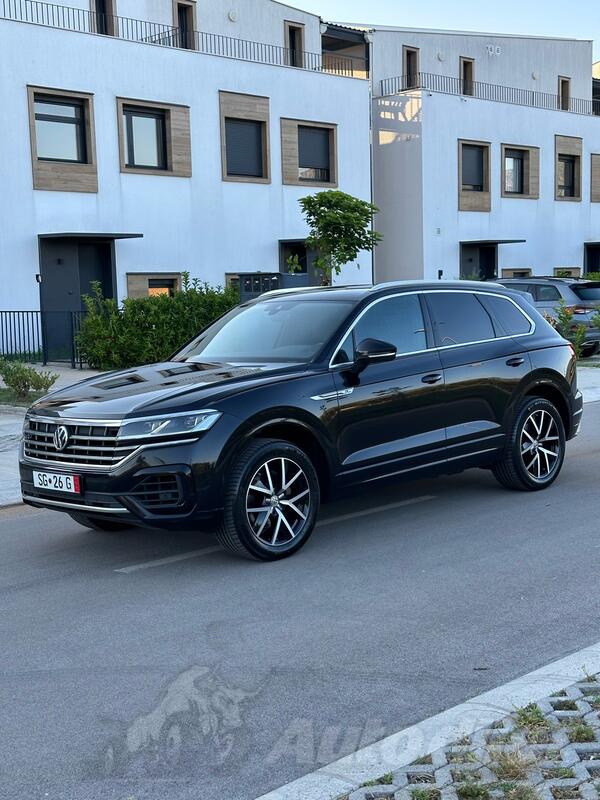 Volkswagen - Touareg - R-line