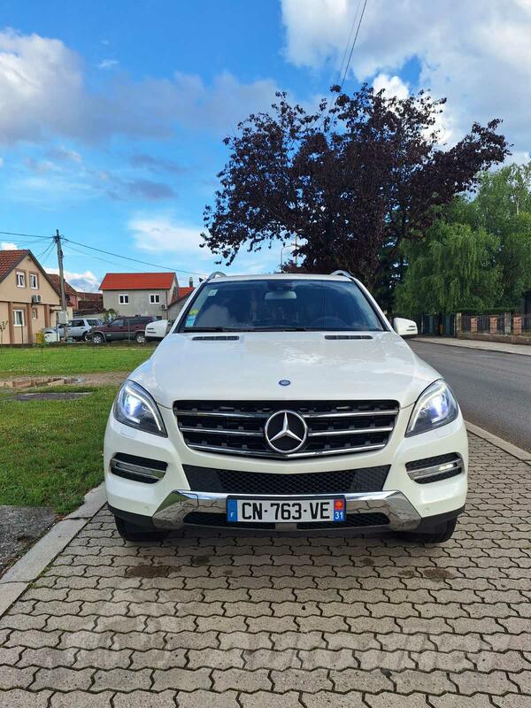 Mercedes Benz - ML 350 - ML 350 CDI 4 Matic