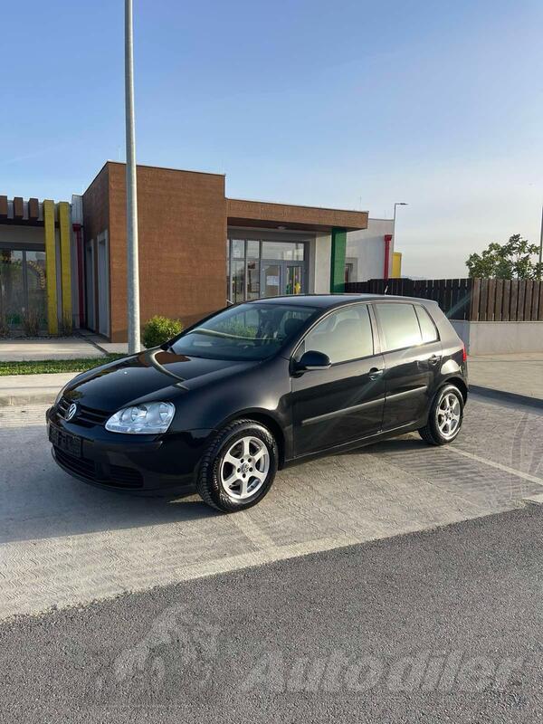 Volkswagen - Golf 5 - 1.9 TDI