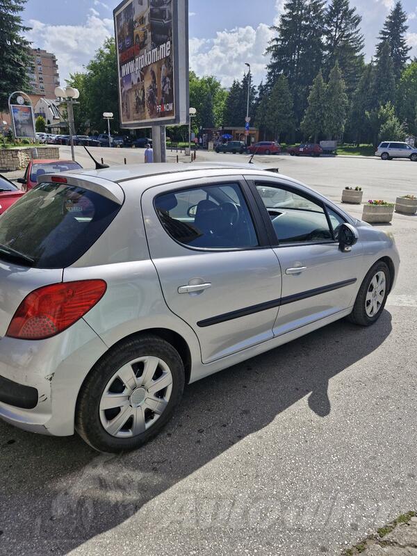 Peugeot - 207 - 1,6 Hdi