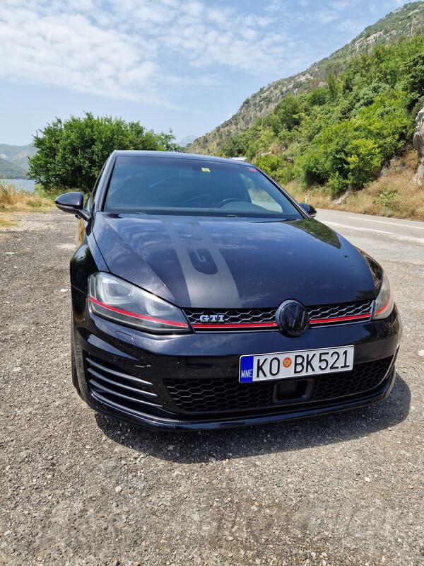 Volkswagen - Golf 7 - GTI