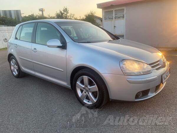 Volkswagen - Golf 5 - 1.9tdi