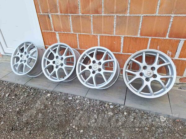 Borbet rims and 5x114.3 r16 tires