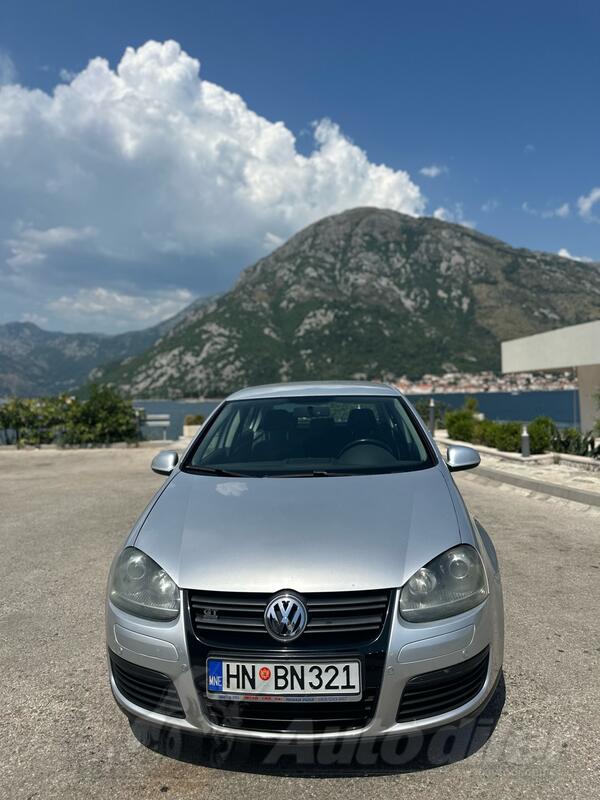 Volkswagen - Golf 5 - 1.9 TDI