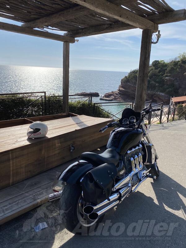 Triumph - Rocket III