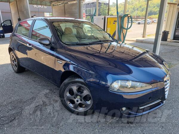 Alfa Romeo - 147 - 1.9 jtdm