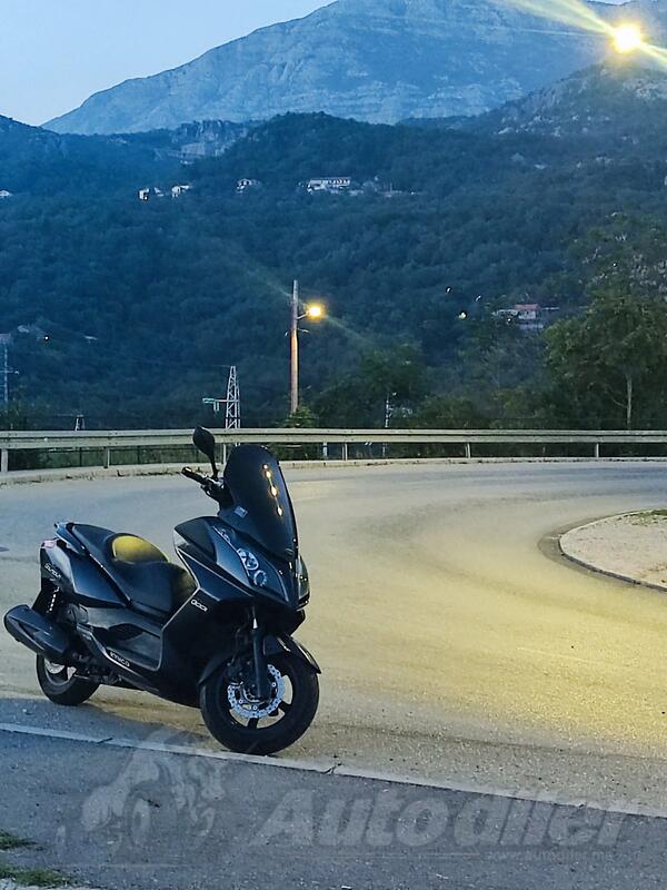 Kymco - Downtown 300i