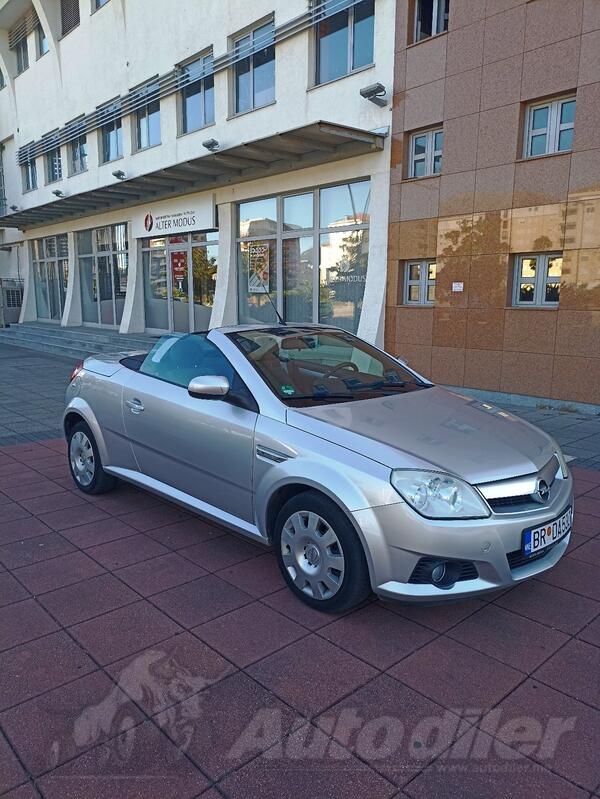 Opel - Tigra - 1.4 i