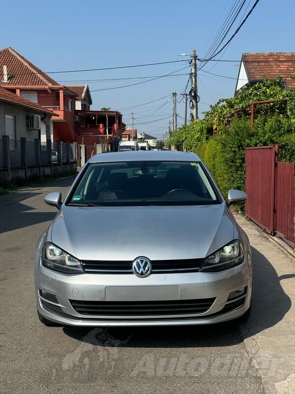 Volkswagen - Golf 7 - 1.6 bluemotion