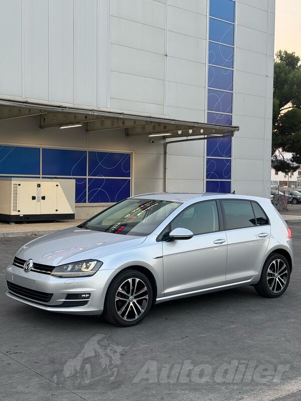 Volkswagen - Golf 7 - 1.6 bluemotion