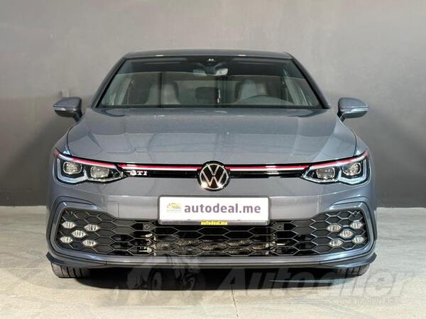 Volkswagen - Golf 8 - GTI