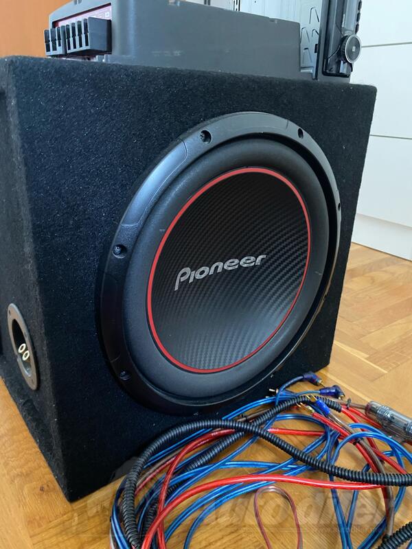 Bass / Woofer und Boxen