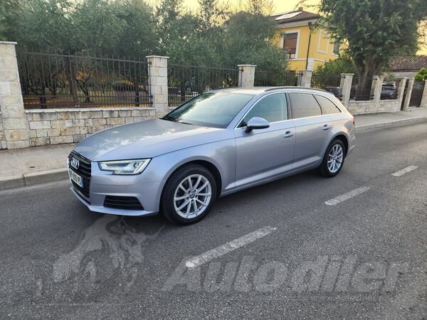 Audi - A4 - 35 TDI  S-Tronic