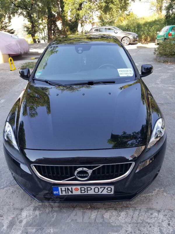 Volvo - V40 - 1.9 tdi