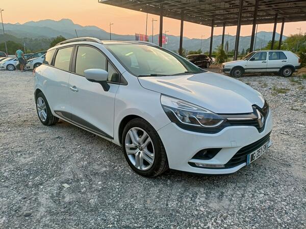 Renault - Clio - 1.5 dci