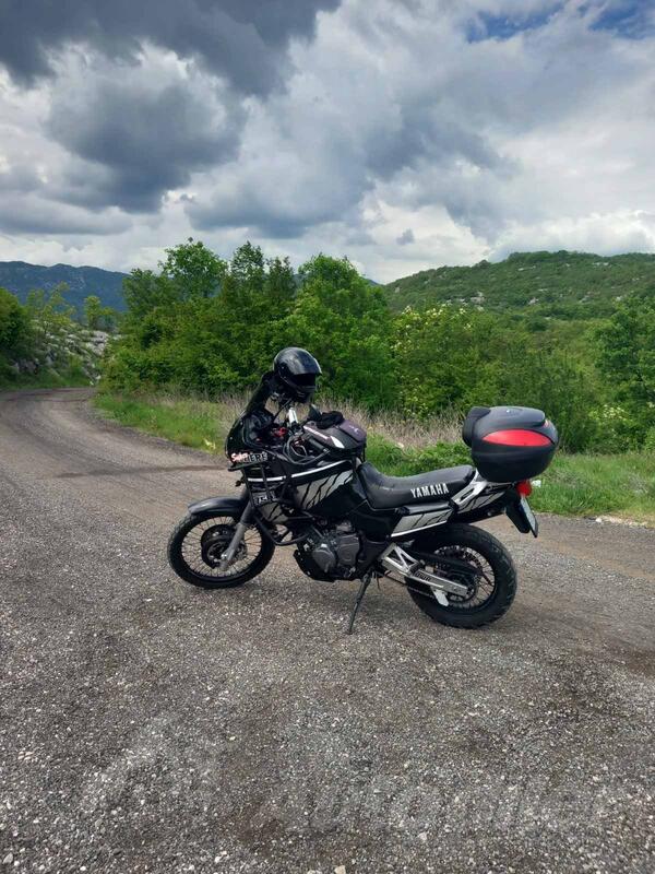 Yamaha - super tenere 750