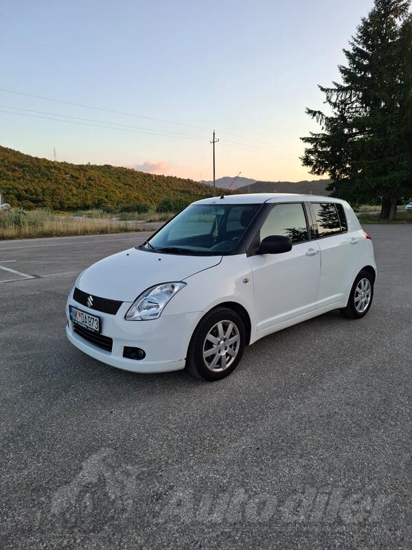 Suzuki - Swift - 1.3ddsi