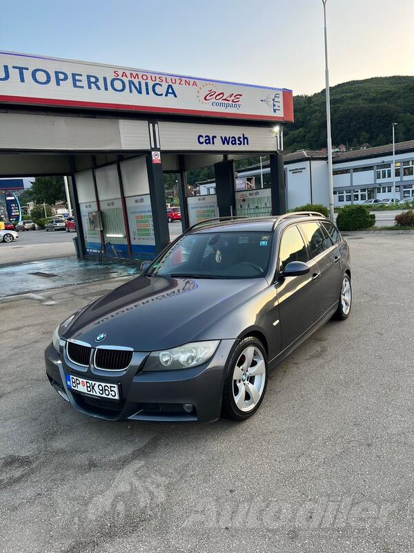 BMW - 320 - 320D