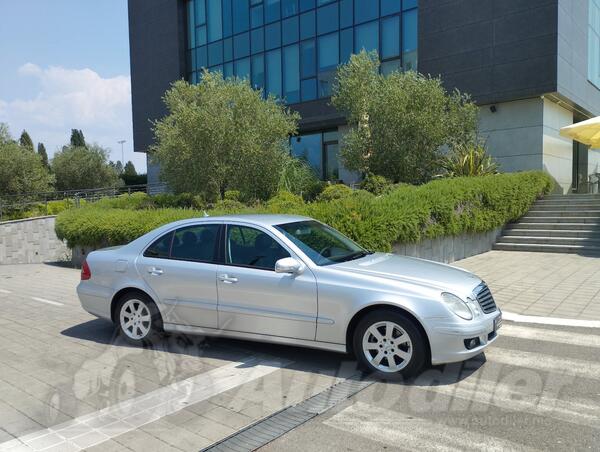 Mercedes Benz - E 200