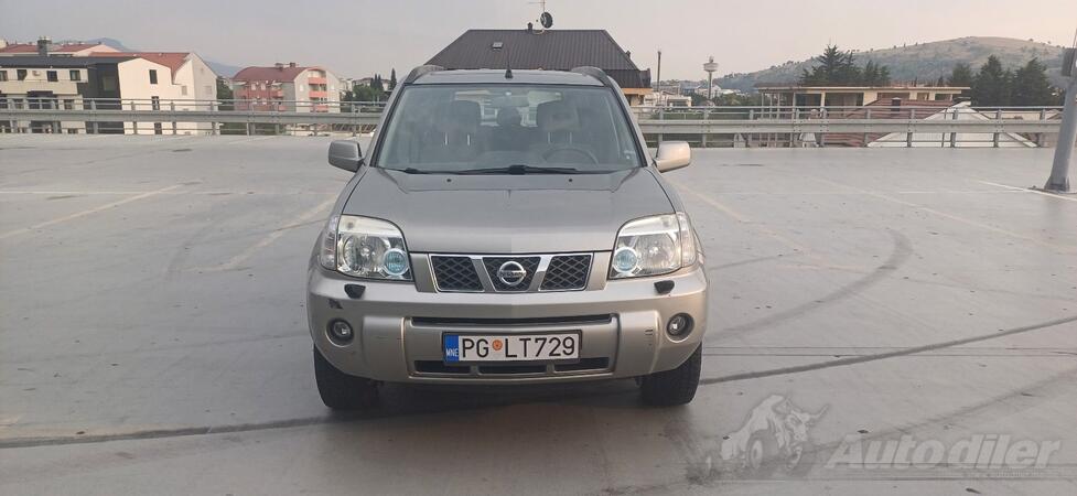 Nissan - X-Trail - 2.2 dCi