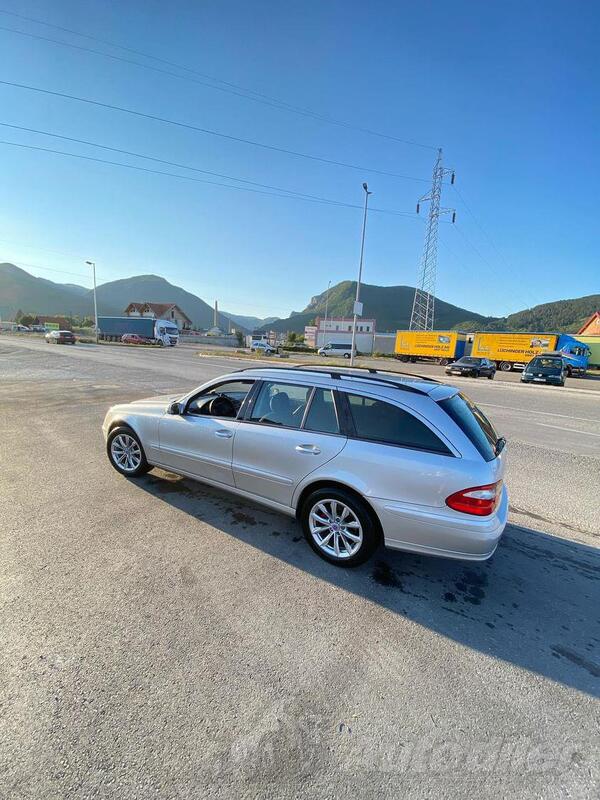 Mercedes Benz - E 270 - 2.7 cdi