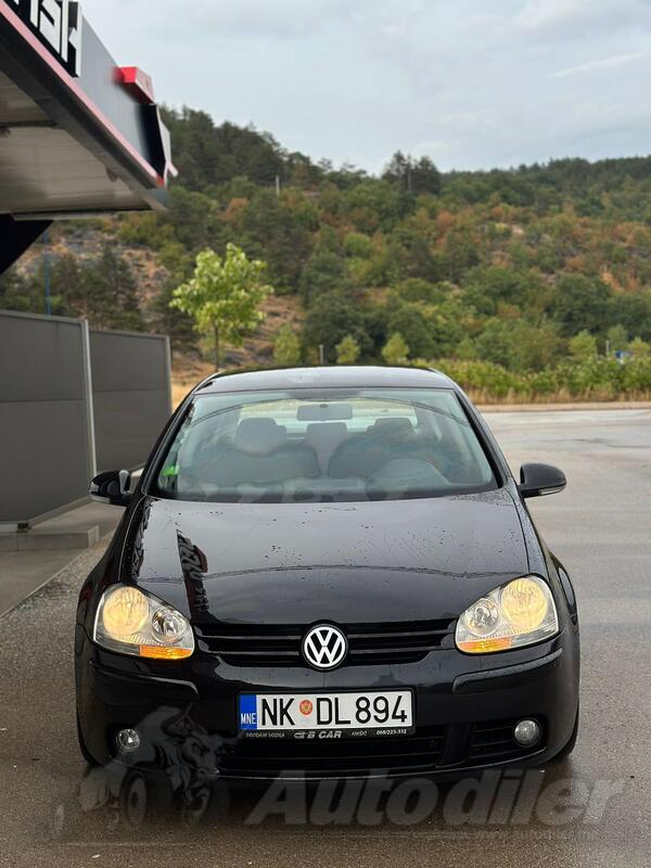 Volkswagen - Golf 5 - 1.9 TDI