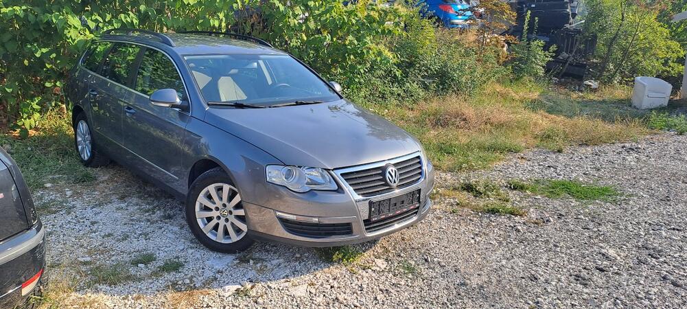 Volkswagen - Passat - 2.0 TDI