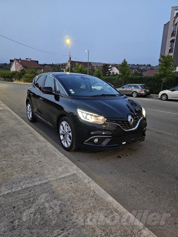 Renault - Scenic -   1.7 DCI, 10. 2020 g./ Automatic