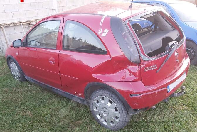 Opel - Corsa 1.3 cdti in parts