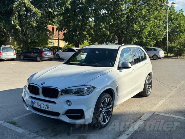 BMW - X5 M50