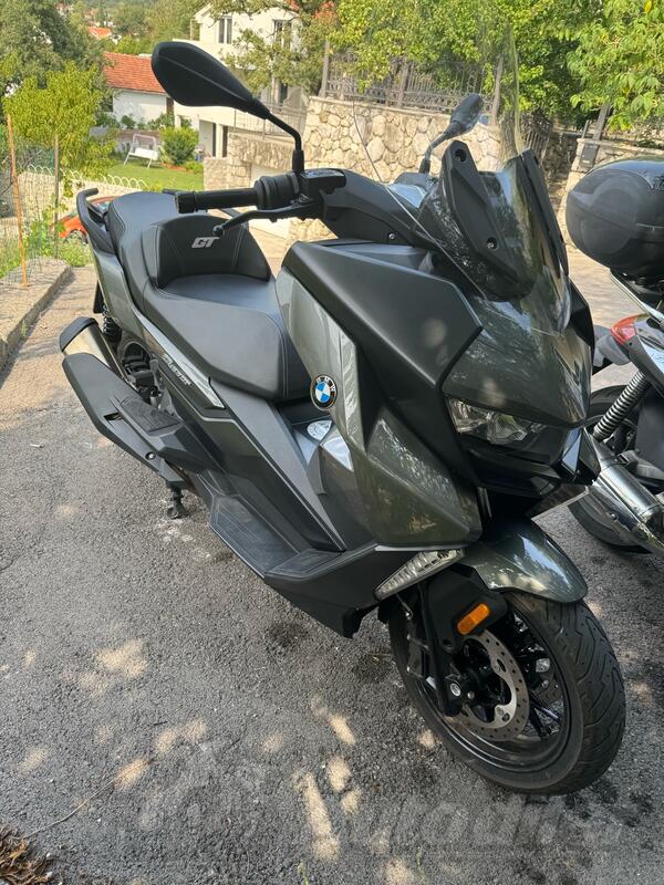 BMW - C400 GT