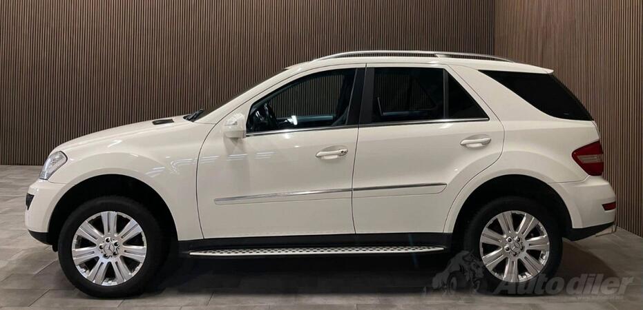 Mercedes Benz - ML 420 - 4-MATIC